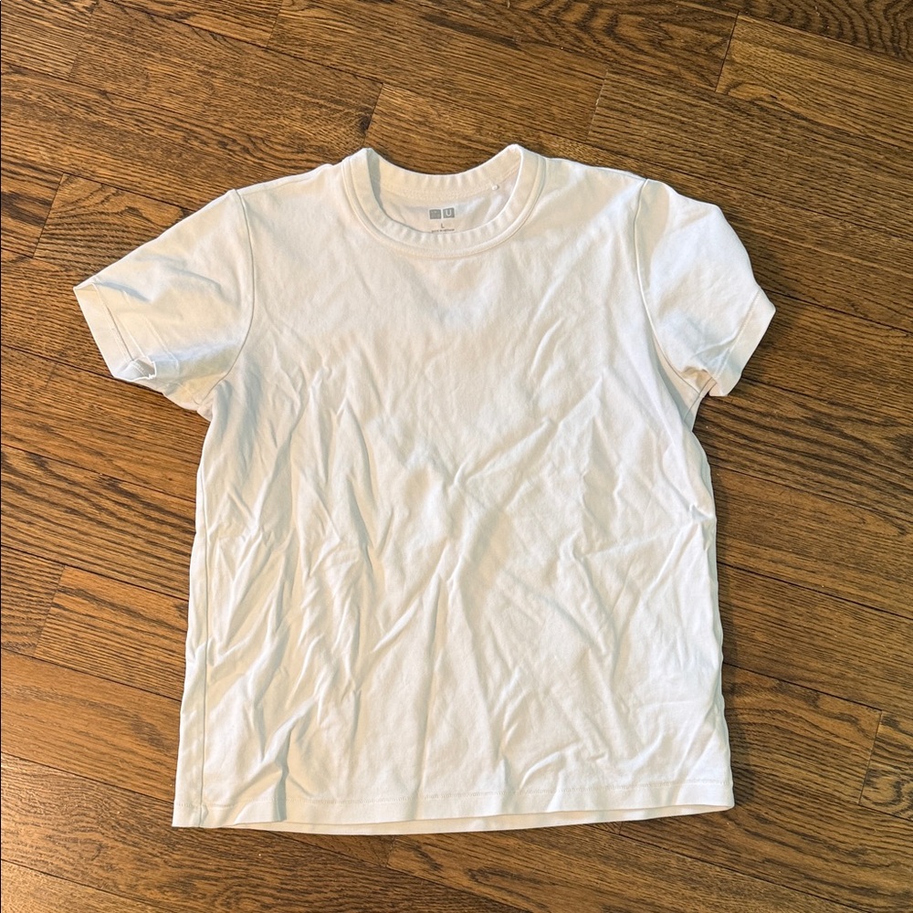 *Last Chance Price* Uniqlo 100% Cotton Crew Neck White Tee Shirt Size Large
